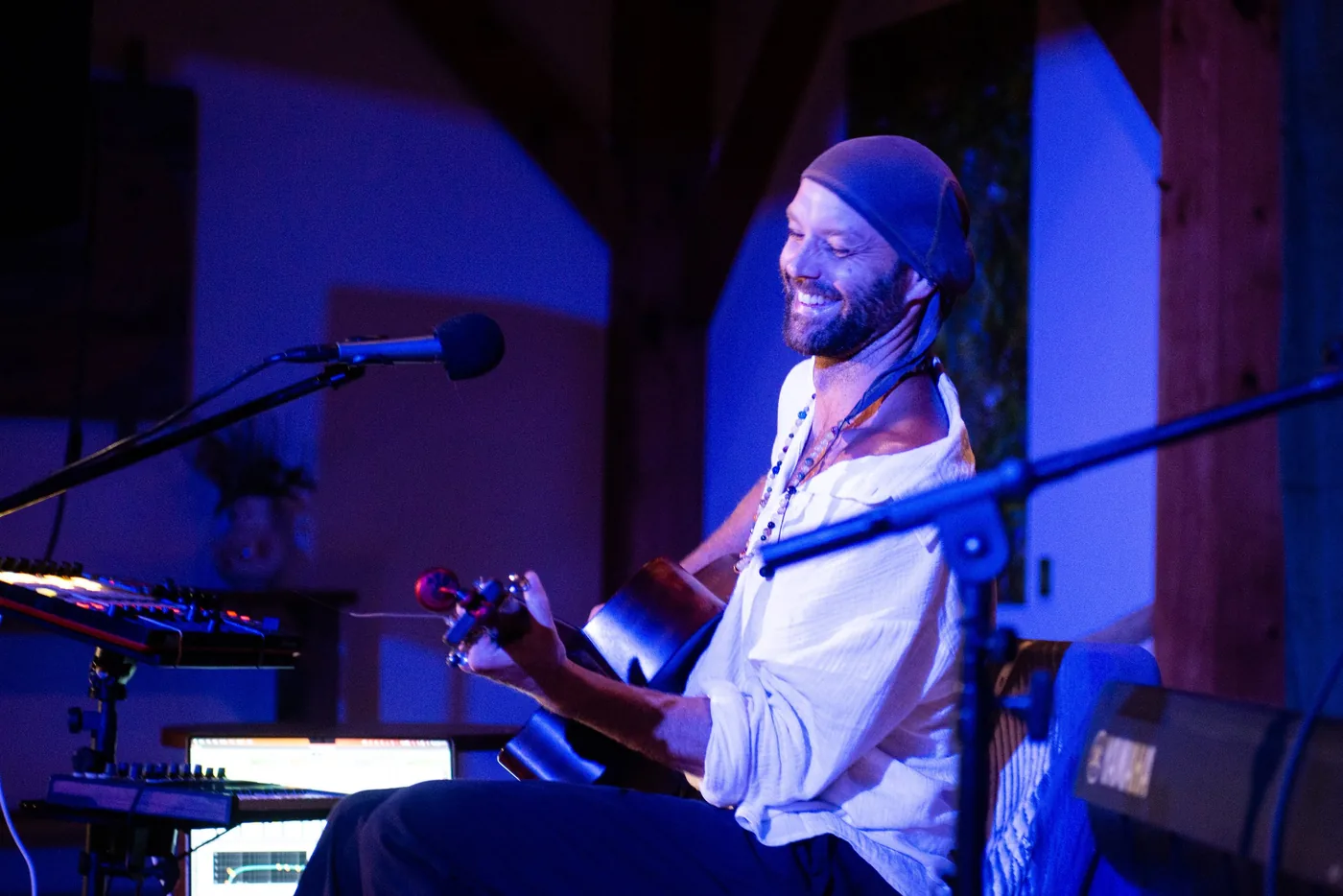 Samuel J performing at Crescent